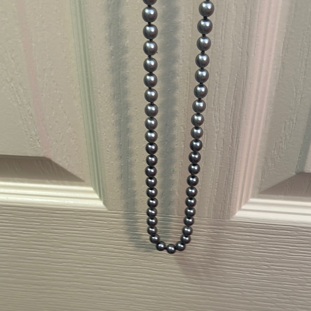 Elegant three shades of grey pearl Necklace
